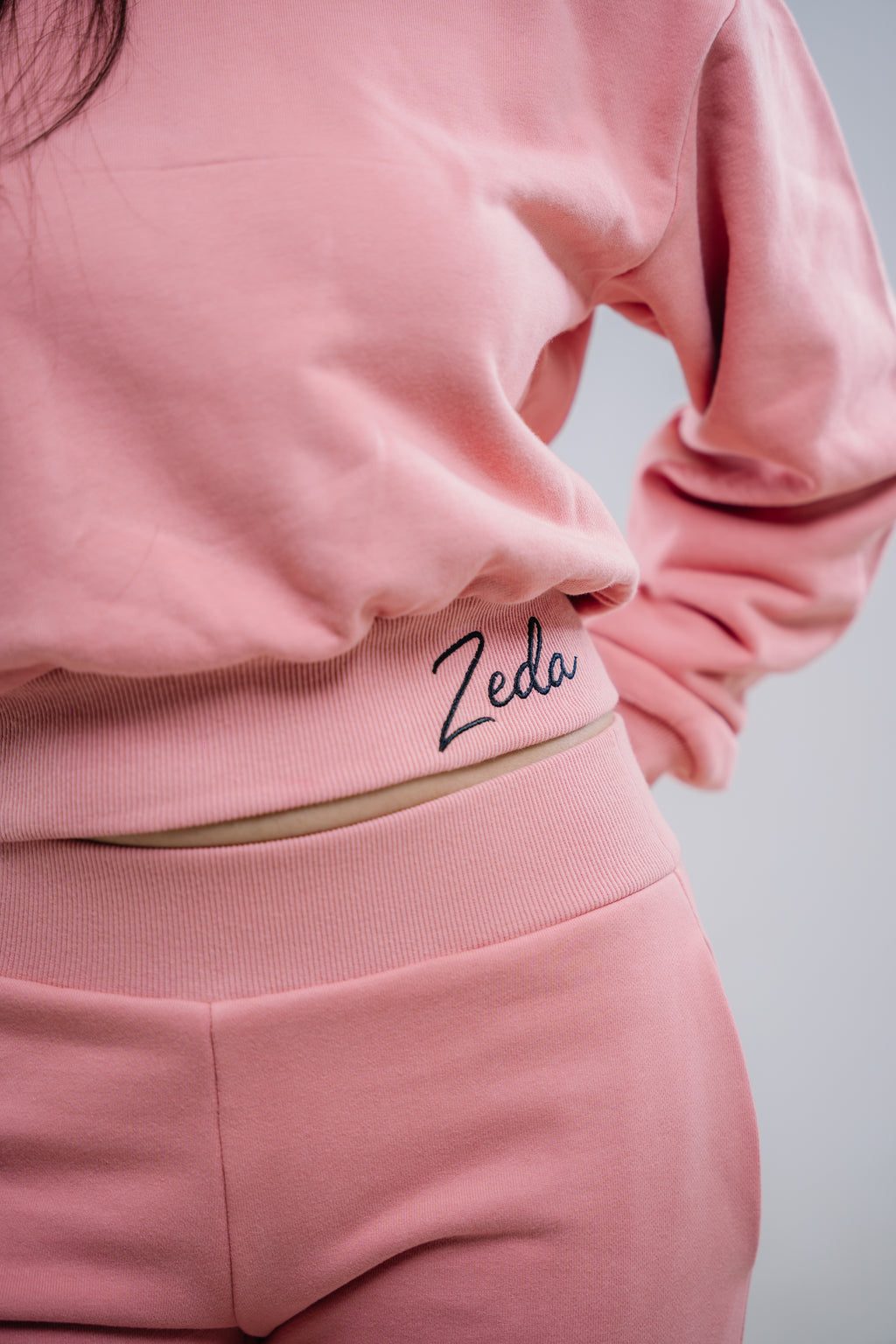 CREWNECK in DUSTY PINK